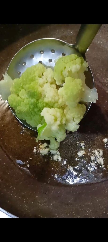 Cook the cauliflower