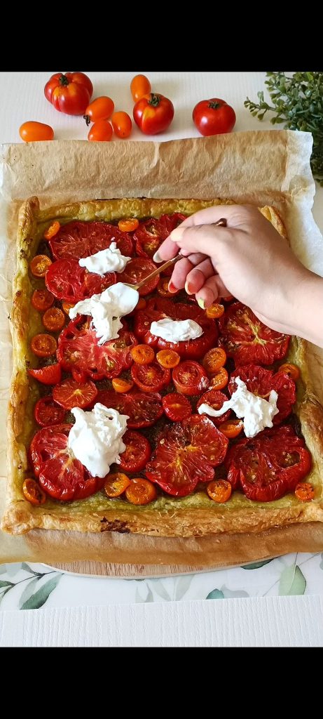 We garnish with the stracciatella