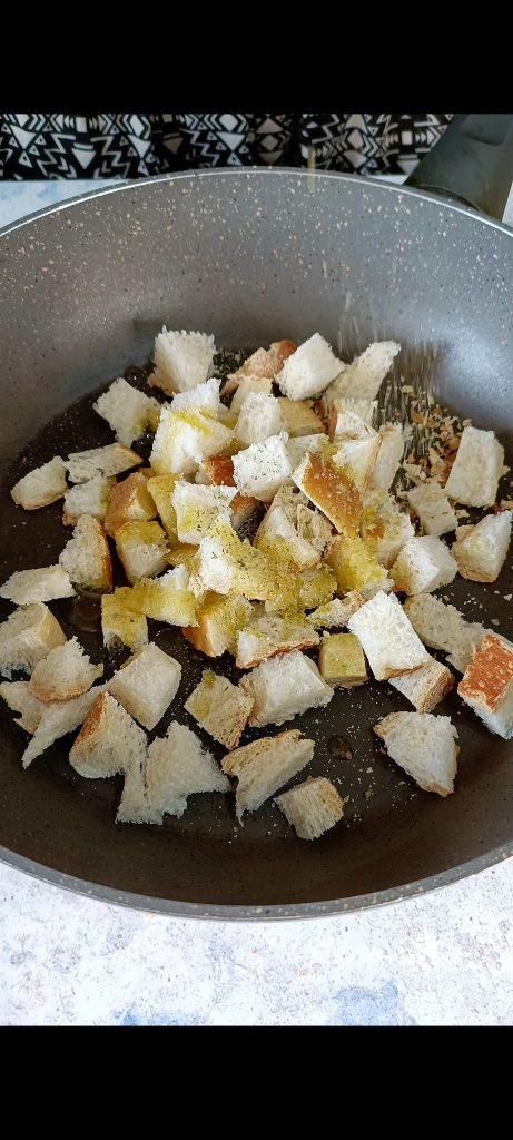 Bread croutons