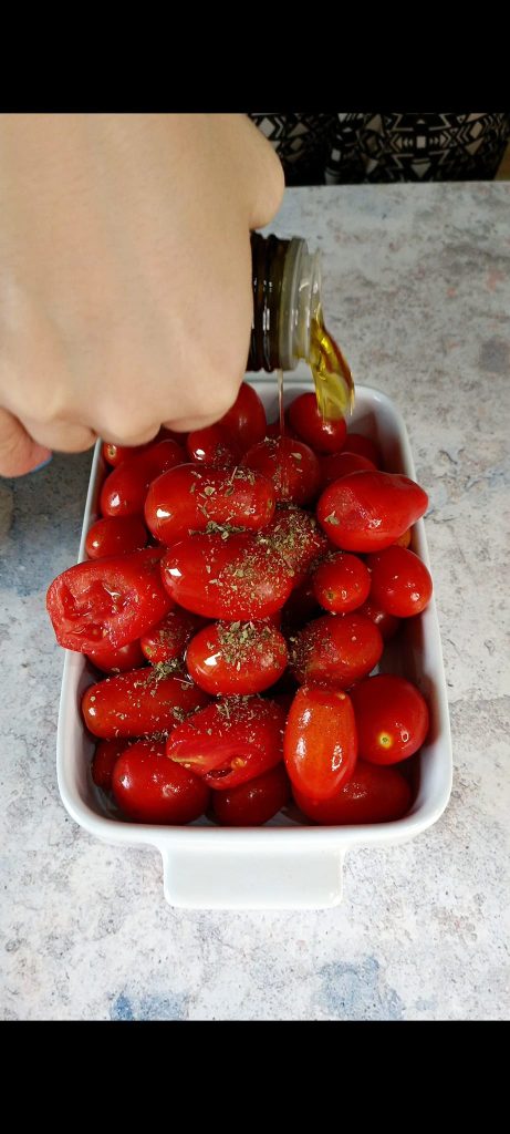 Oven-cooked cherry tomatoes