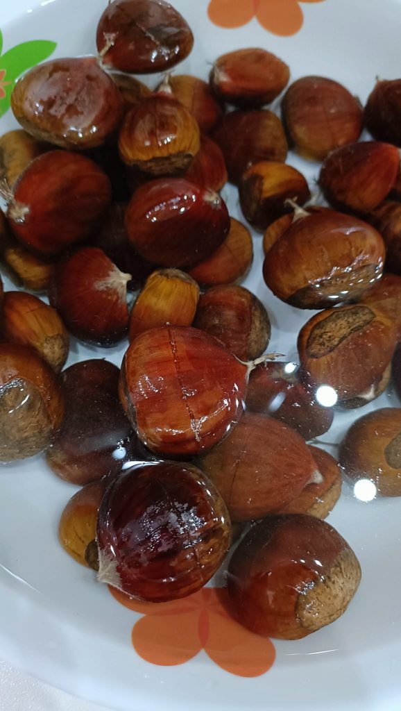 Chestnuts soaking in cold water