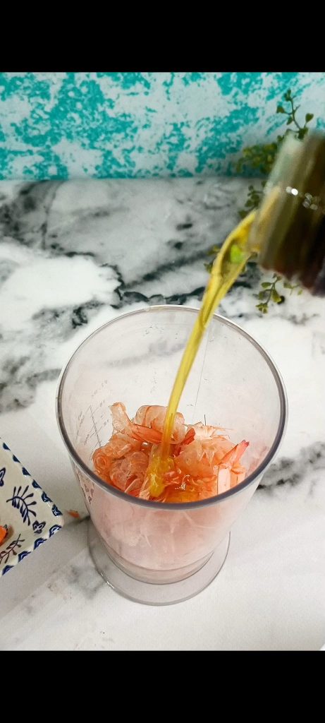 Blend shrimp heads and shells
