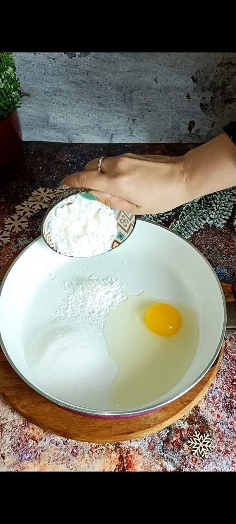 Egg, sugar, and cornstarch