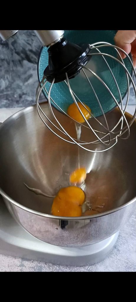 Whipping the egg yolks