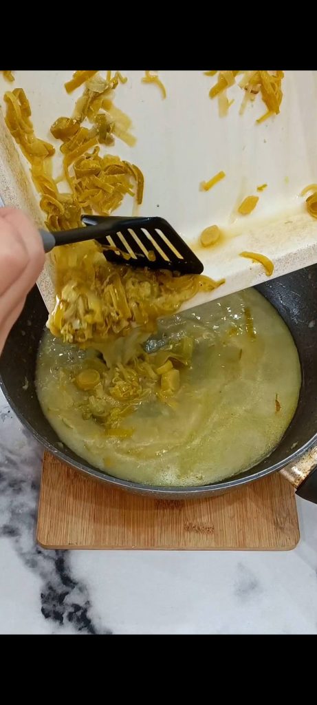 Reduce the leek liquid