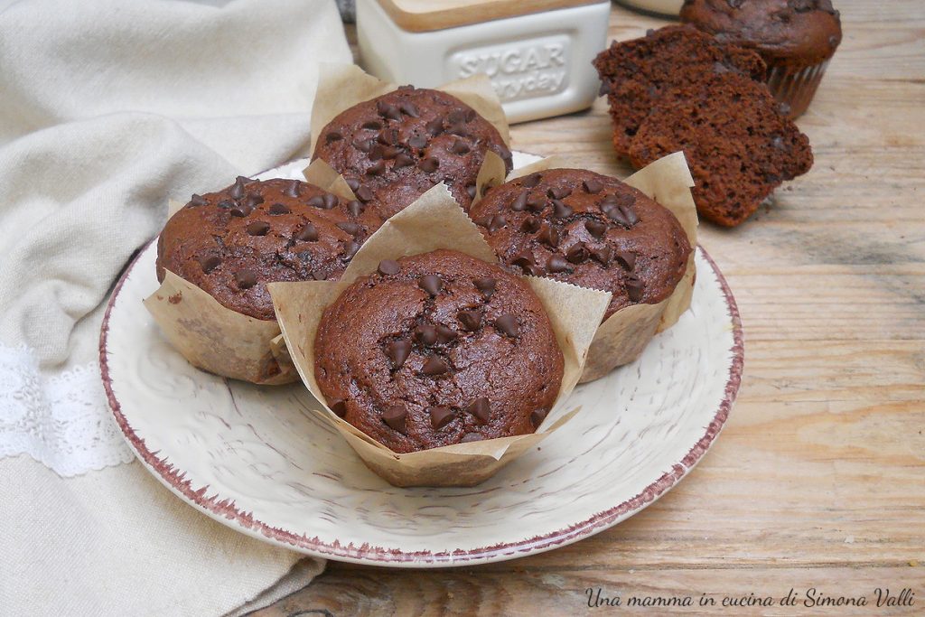 5-minute chocolate muffins