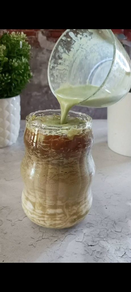 Pour the foam over the glass
