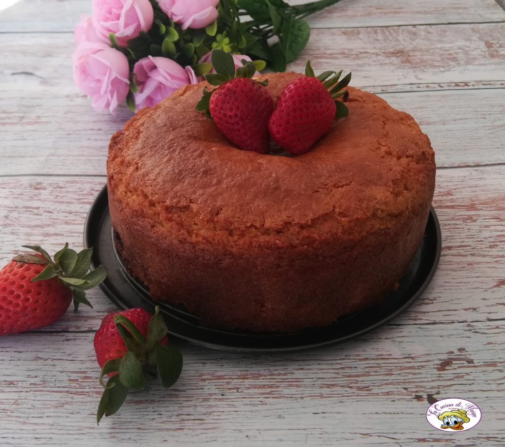 STRAWBERRY CAKE