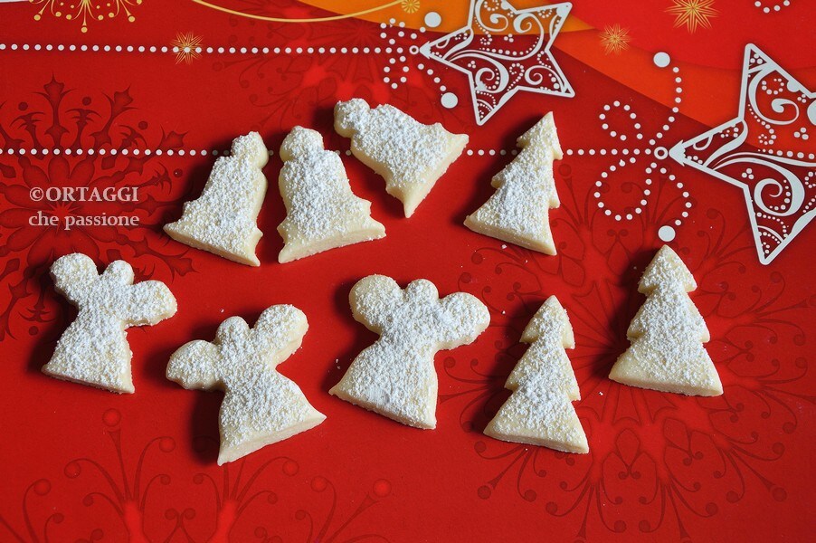 Vegan White Christmas Cookies