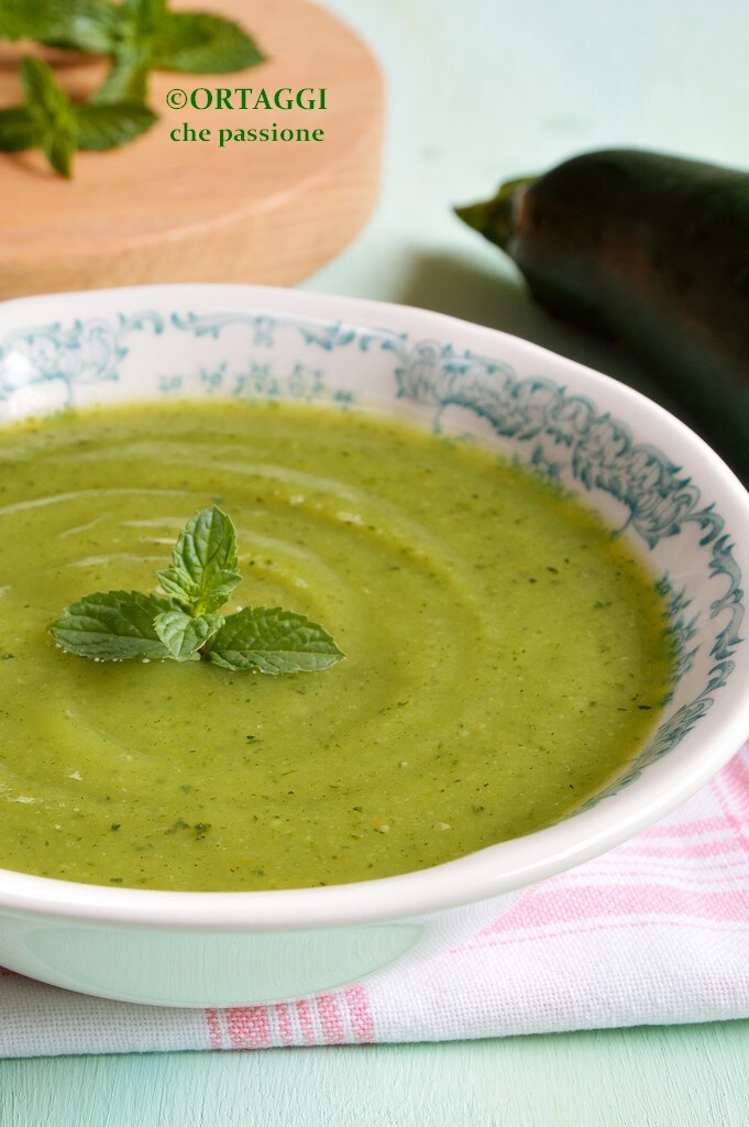 zucchini cream soup