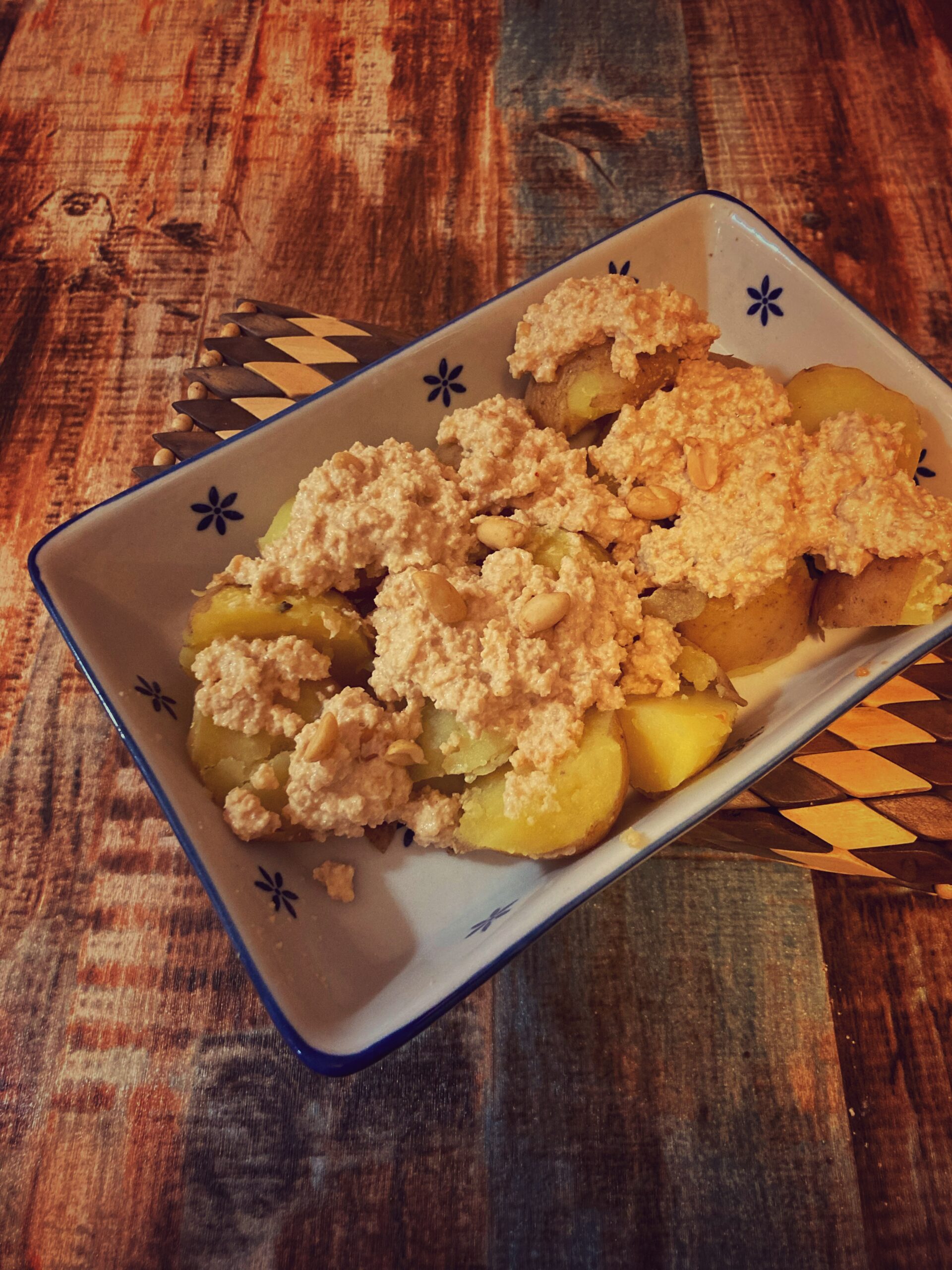 Potatoes in Peanut Sauce (Ecuador)