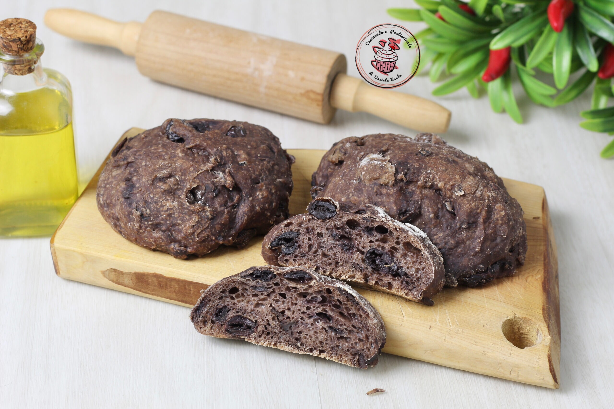 Bread with Olives, Traditional Sardinian Recipe with Sourdough