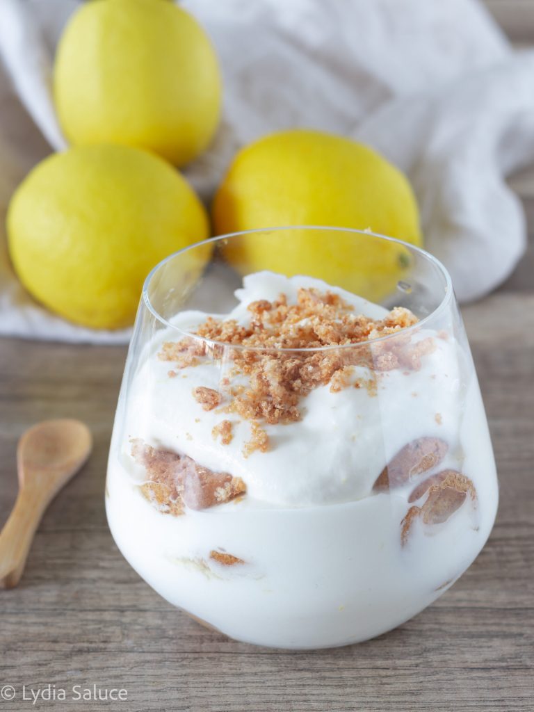 lemon and amaretti dessert