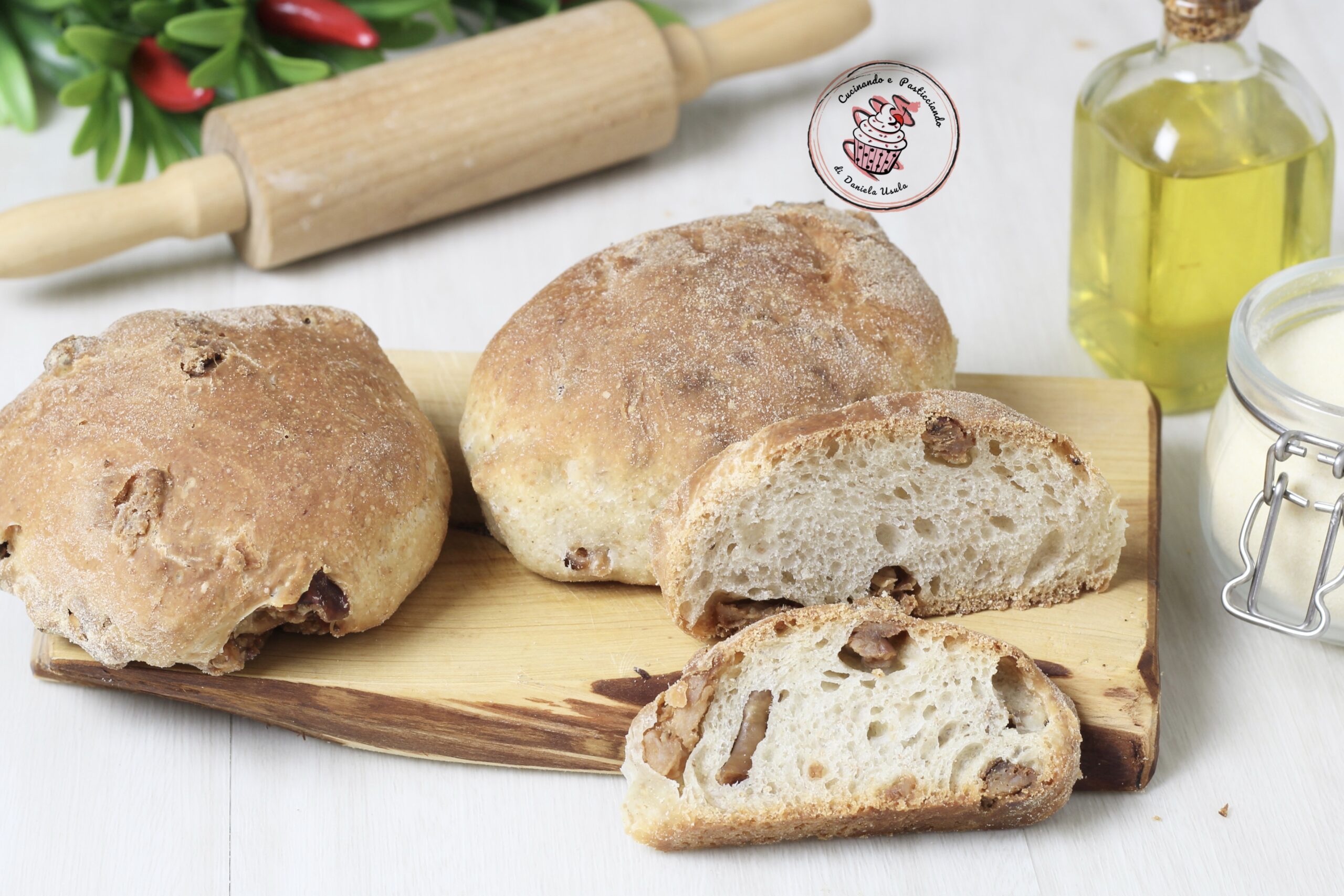 Bread with Pork Cracklings (Pai cun Gedra) Sardinian Recipe with Sourdough