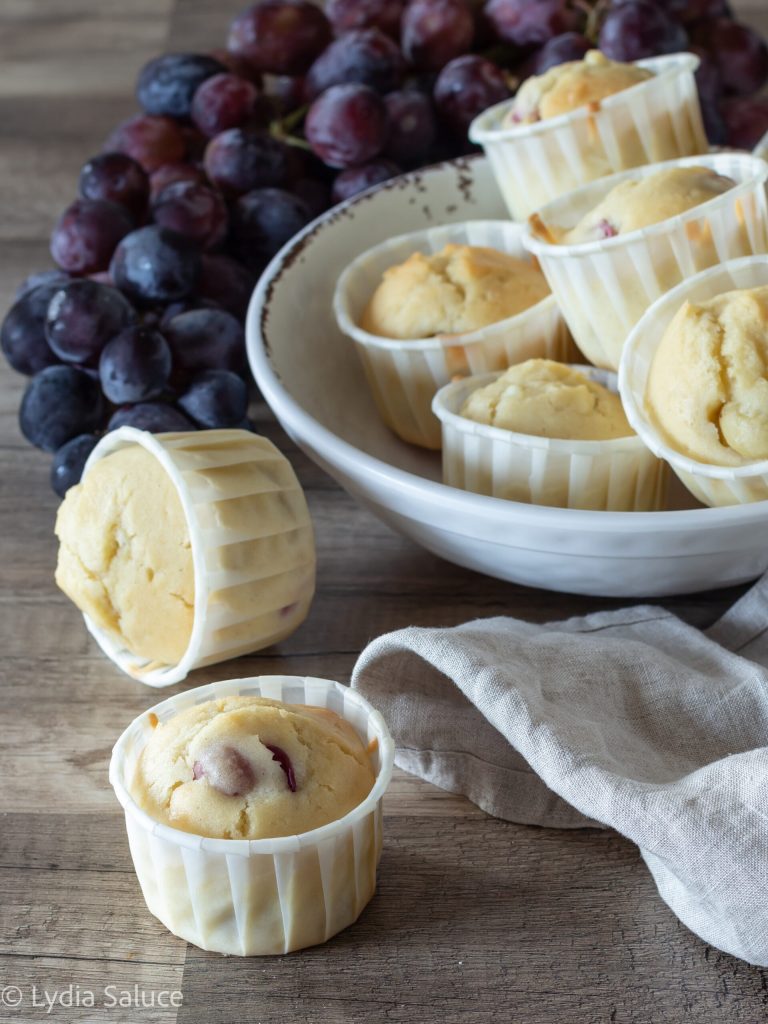 grape muffins