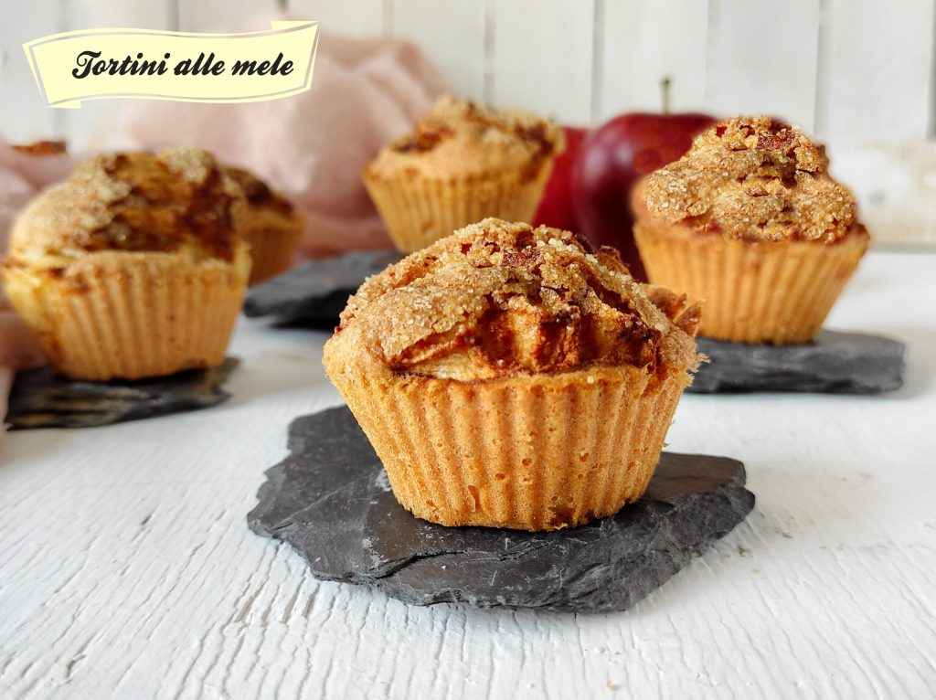 Simple Apple Muffins