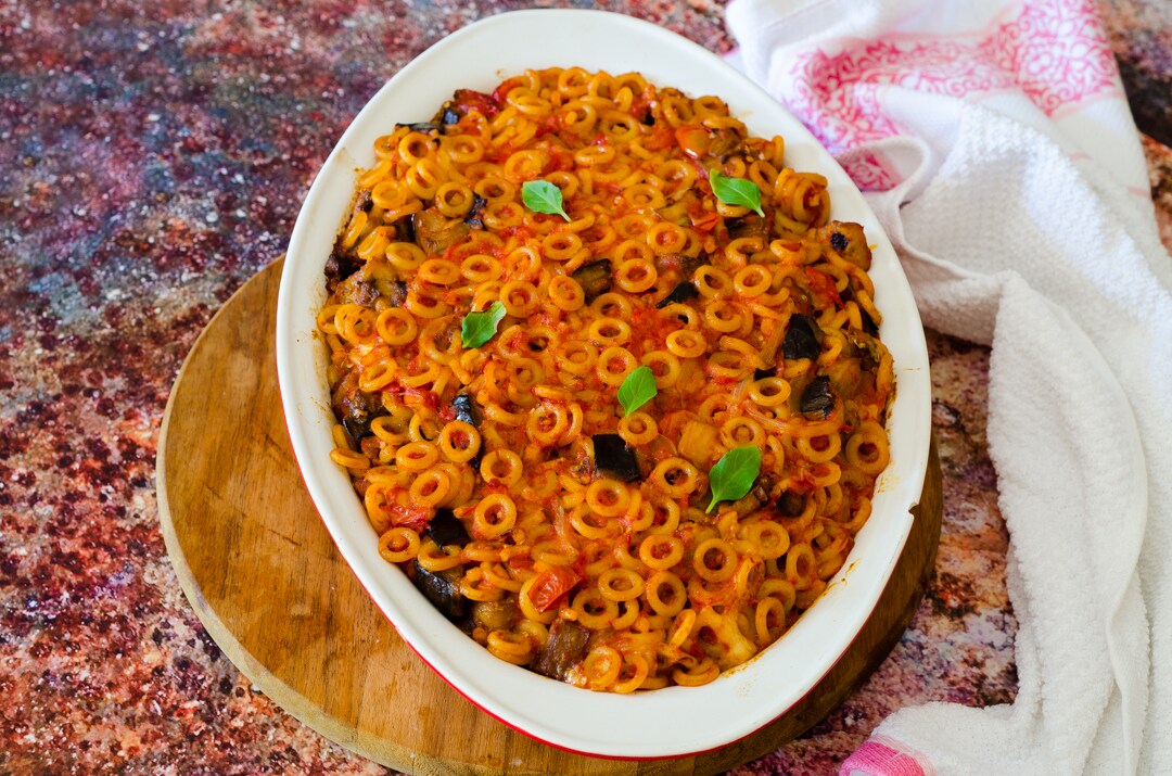 Baked Anelletti with Eggplants, a flavorful and inviting pie!