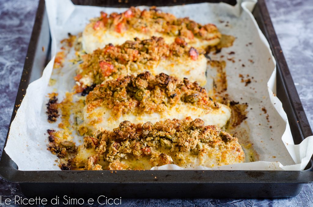 Baked Cod au Gratin with Cherry Tomatoes and Olives