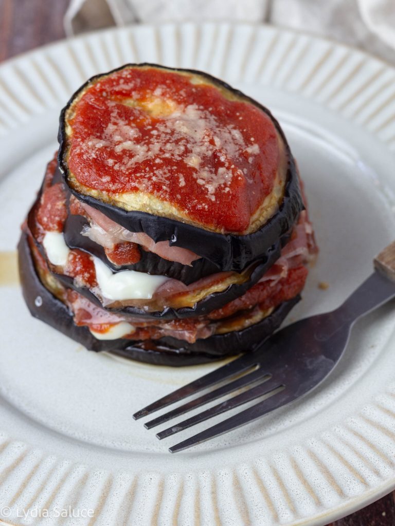 Baked Eggplant Pie with Ham and Cheese