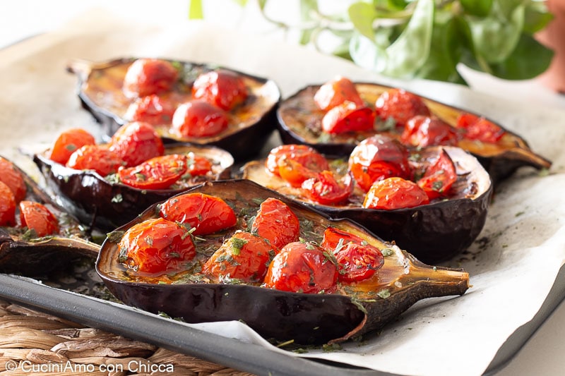 Baked Eggplants with Cherry Tomatoes