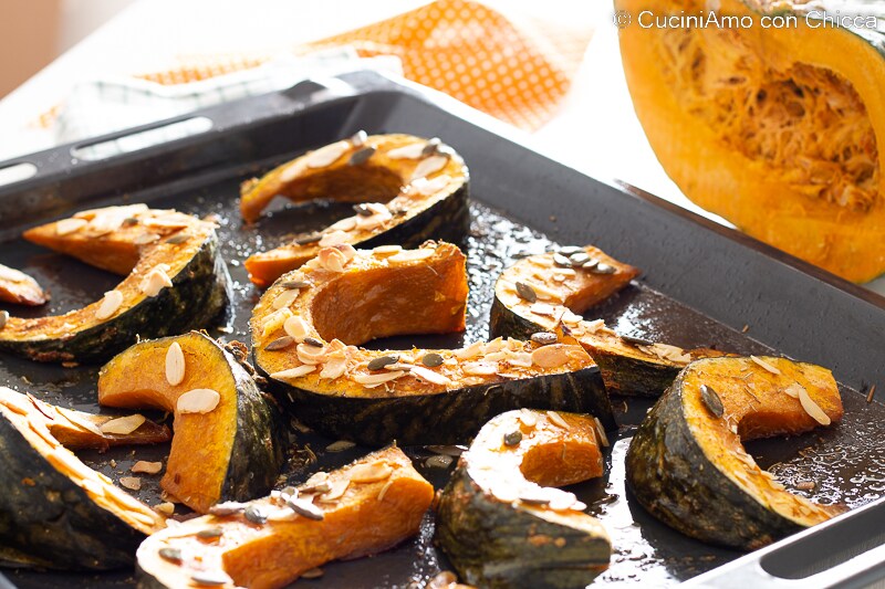 Baked Pumpkin with Paprika and Almonds