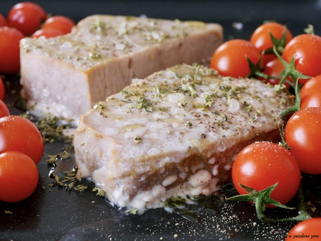 Baked Tuna with Cherry Tomatoes