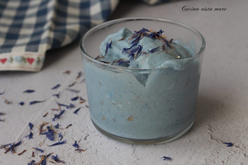 Banana and Coconut Ice Cream Sea View Kitchen