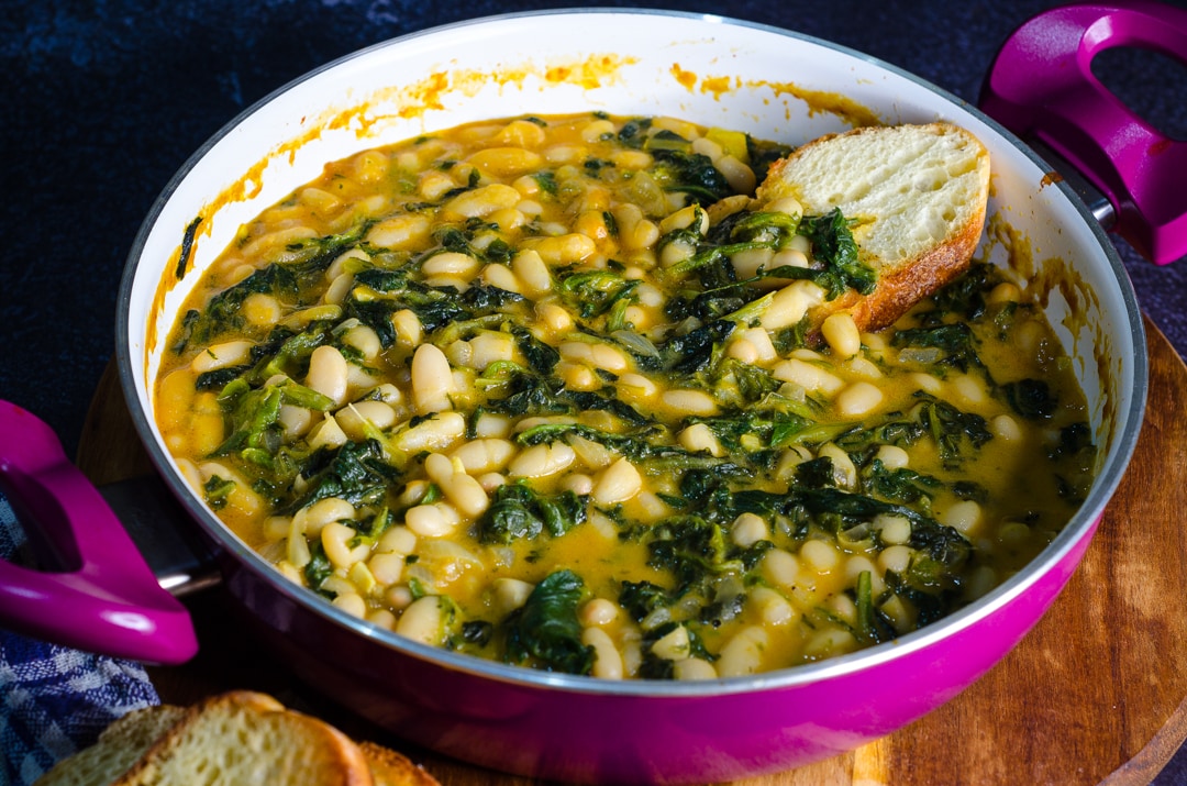Bean Curry, a Creamy and Flavorful Dish Ready in Half an Hour!