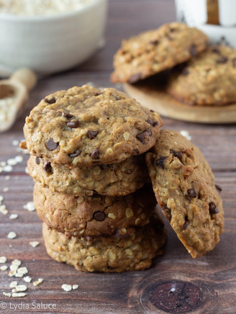 Oatmeal and Chocolate Chip Cookies