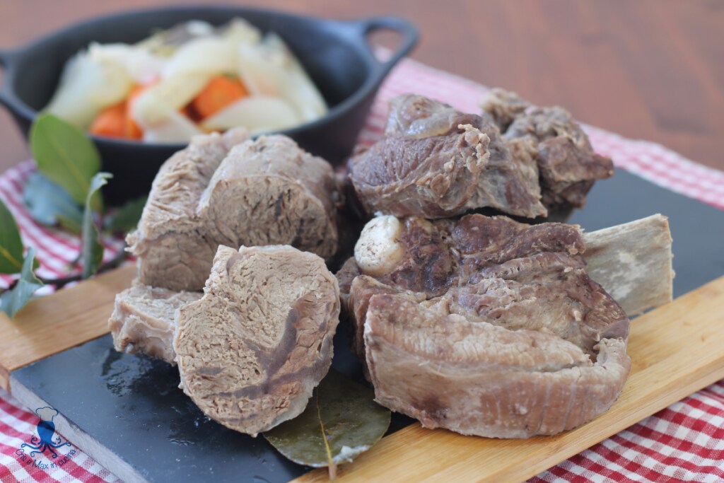 Boiled Meat with the Pressure Cooker