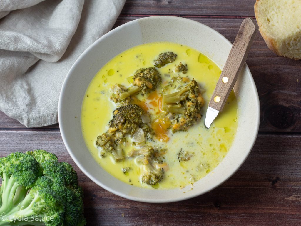 Broccoli Soup in Slow Cooker