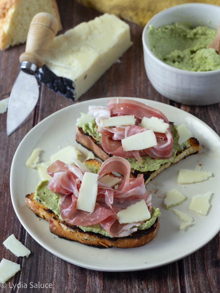 bruschetta with fava bean cream