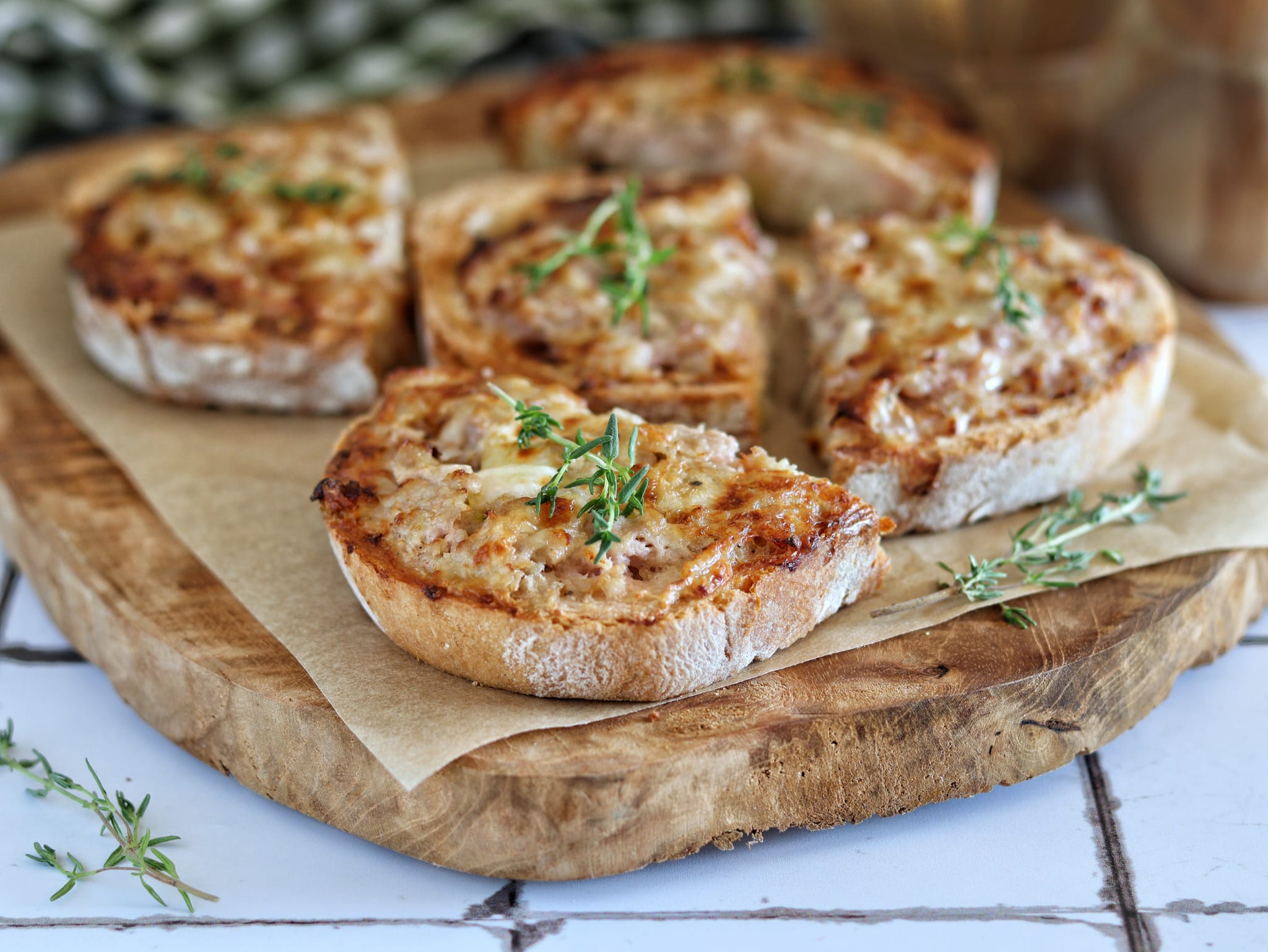 Bruschetta with Sausage and Stracchino