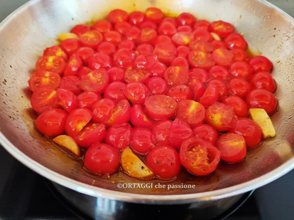 sugar-free cherry tomatoes confit in a pan