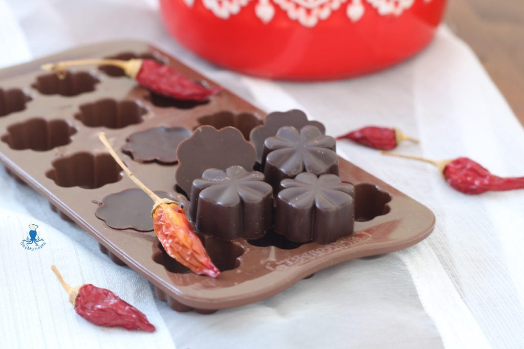 CHILI CHOCOLATES