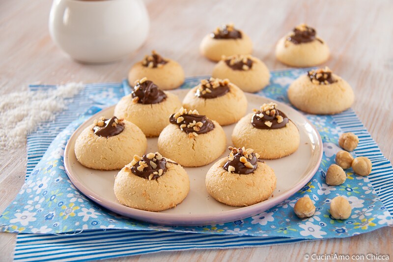 COCONUT AND NUTELLA COOKIES