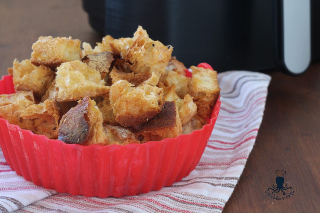 CROSTINI IN THE AIR FRYER