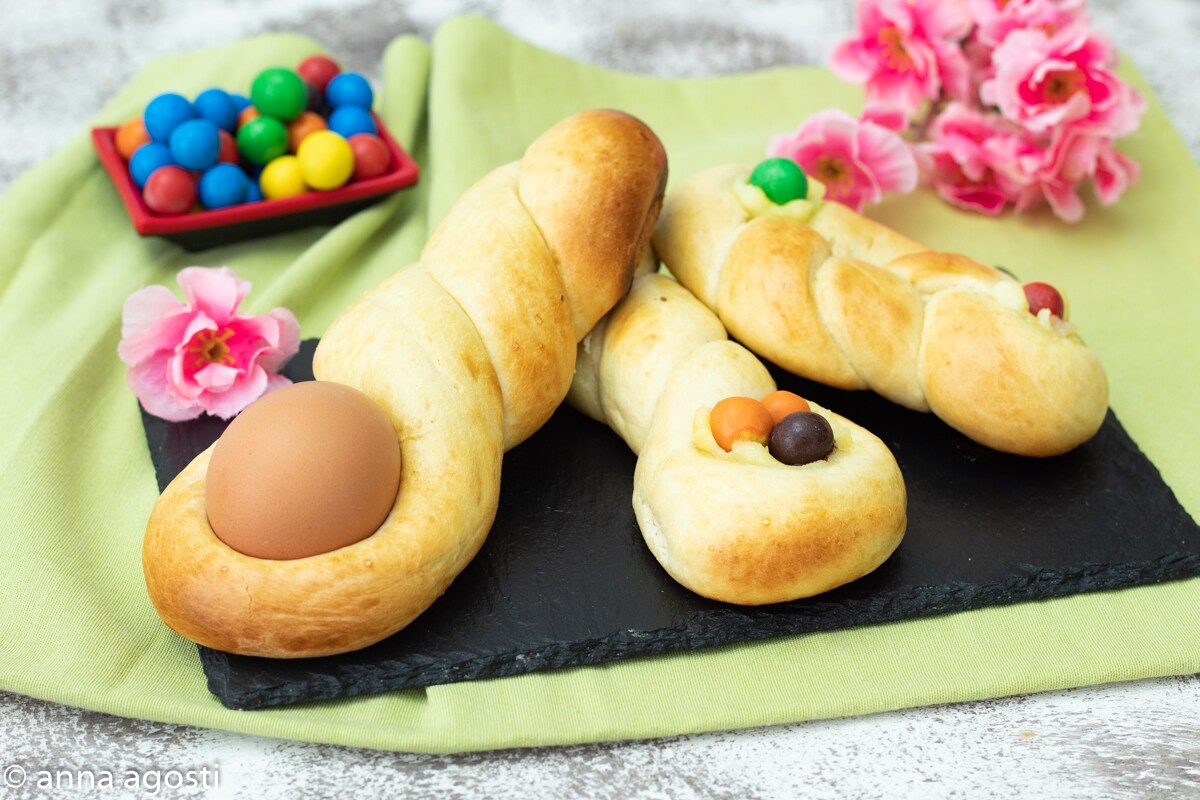 Calabrian Sgute Easter Brioche