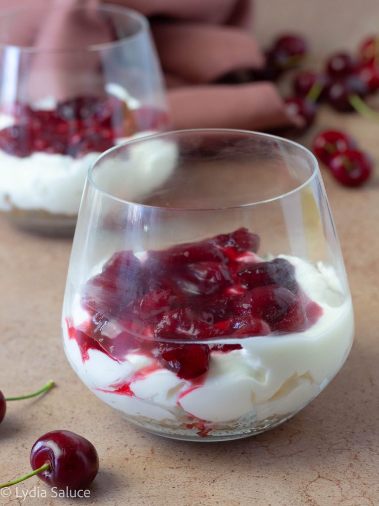 cherry cheesecake