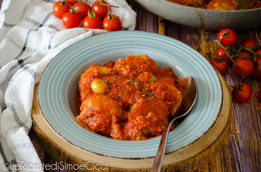 Chickpea Meatballs in Sauce