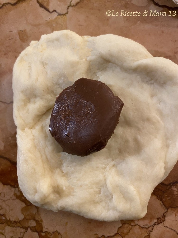 Sweet Christmas Tree Danubio Nutella Ball