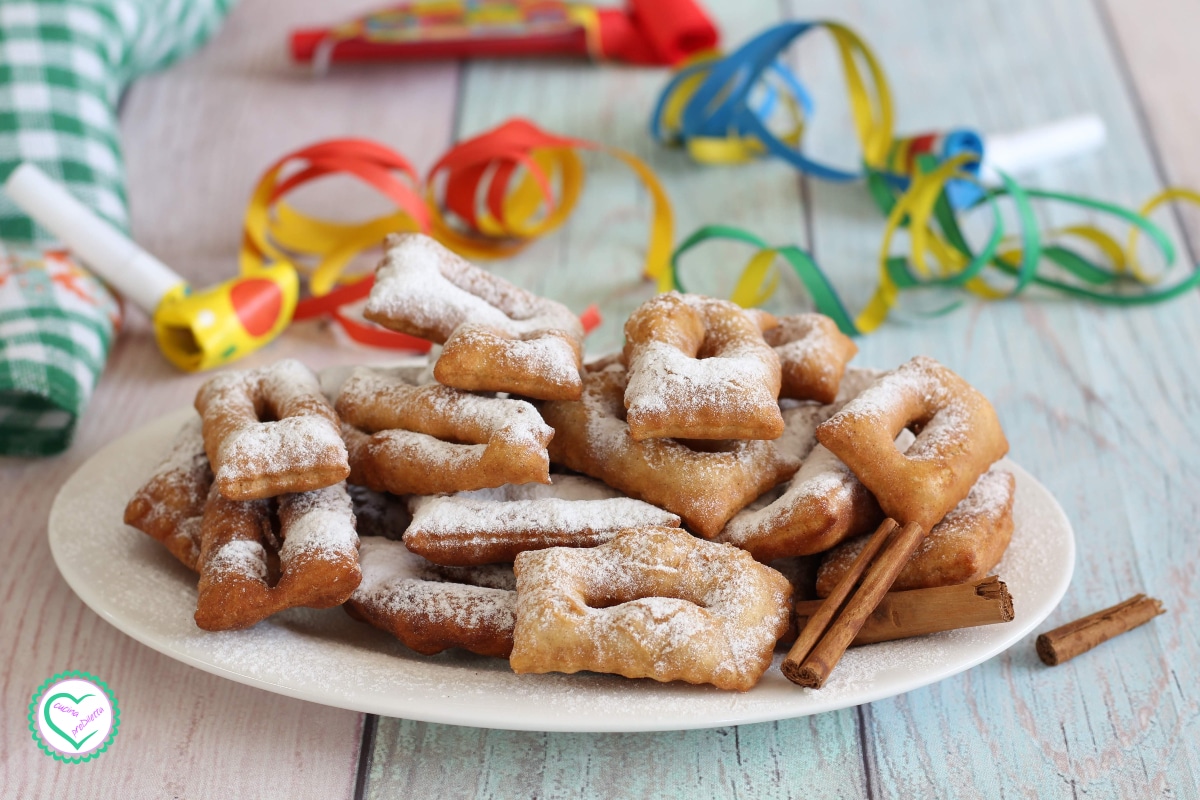 Cinnamon Fritters