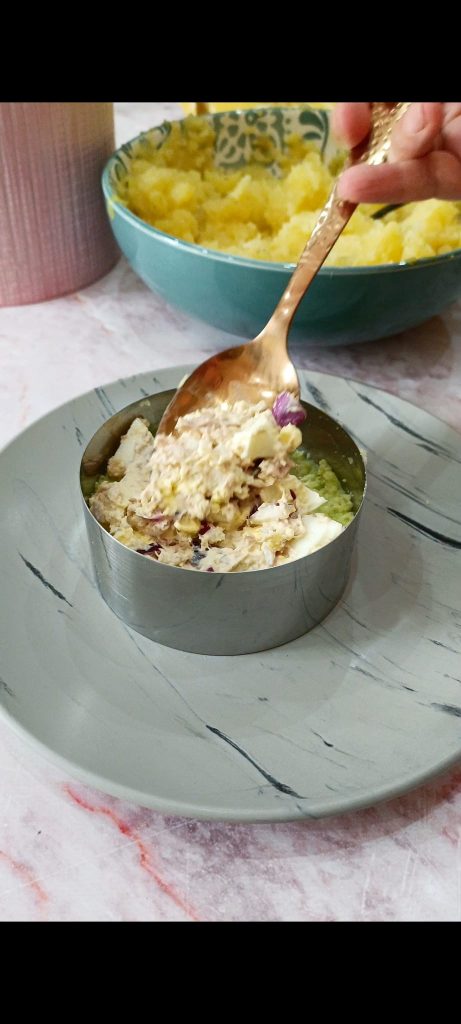 Continue with avocado and tuna salad