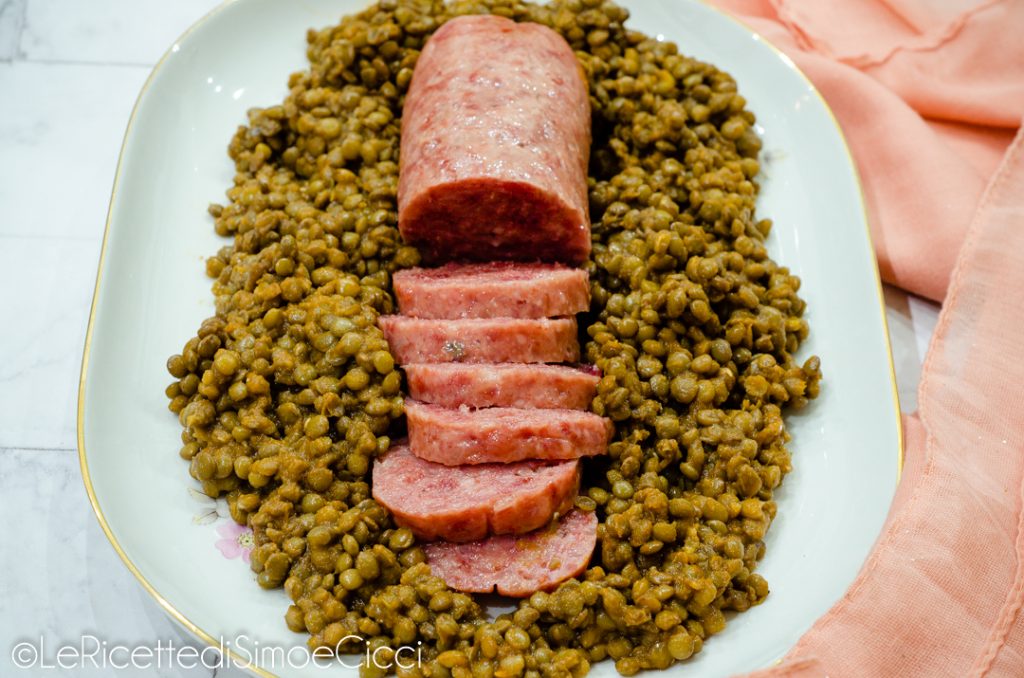 Cotechino with lentils