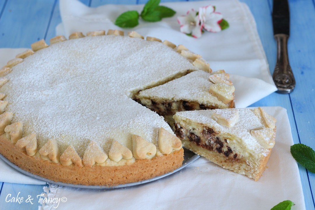 Covered Tart with Ricotta and Chocolate