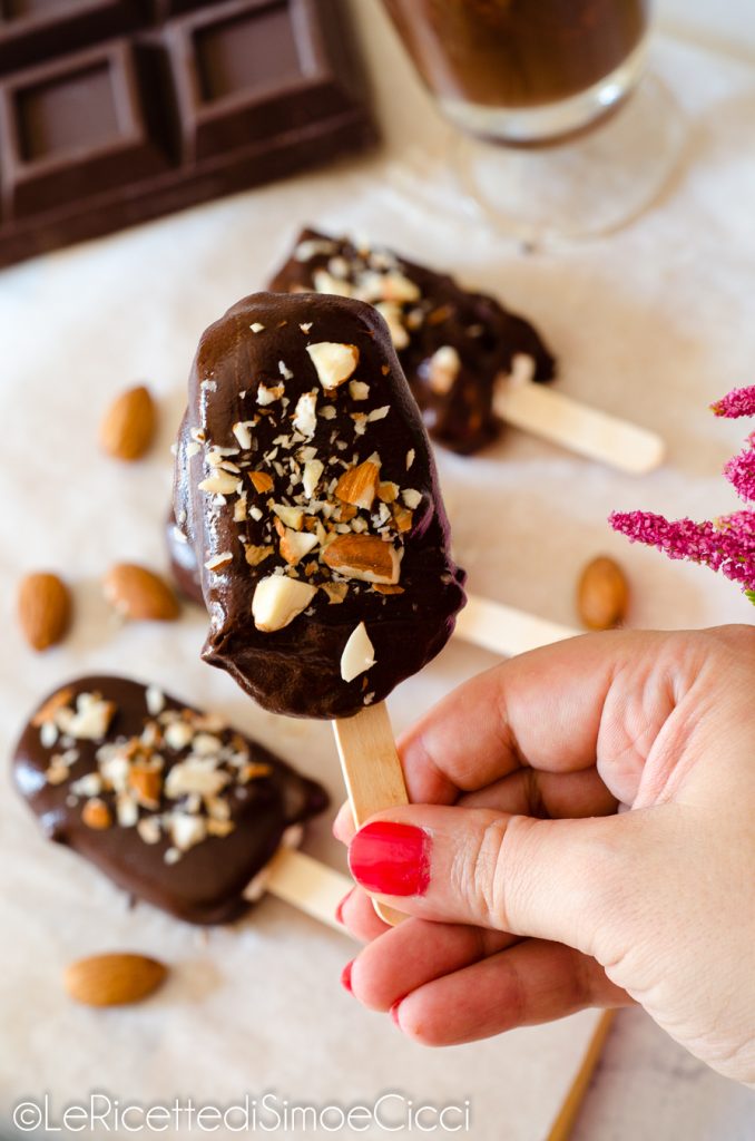 Cream and Chocolate Popsicles