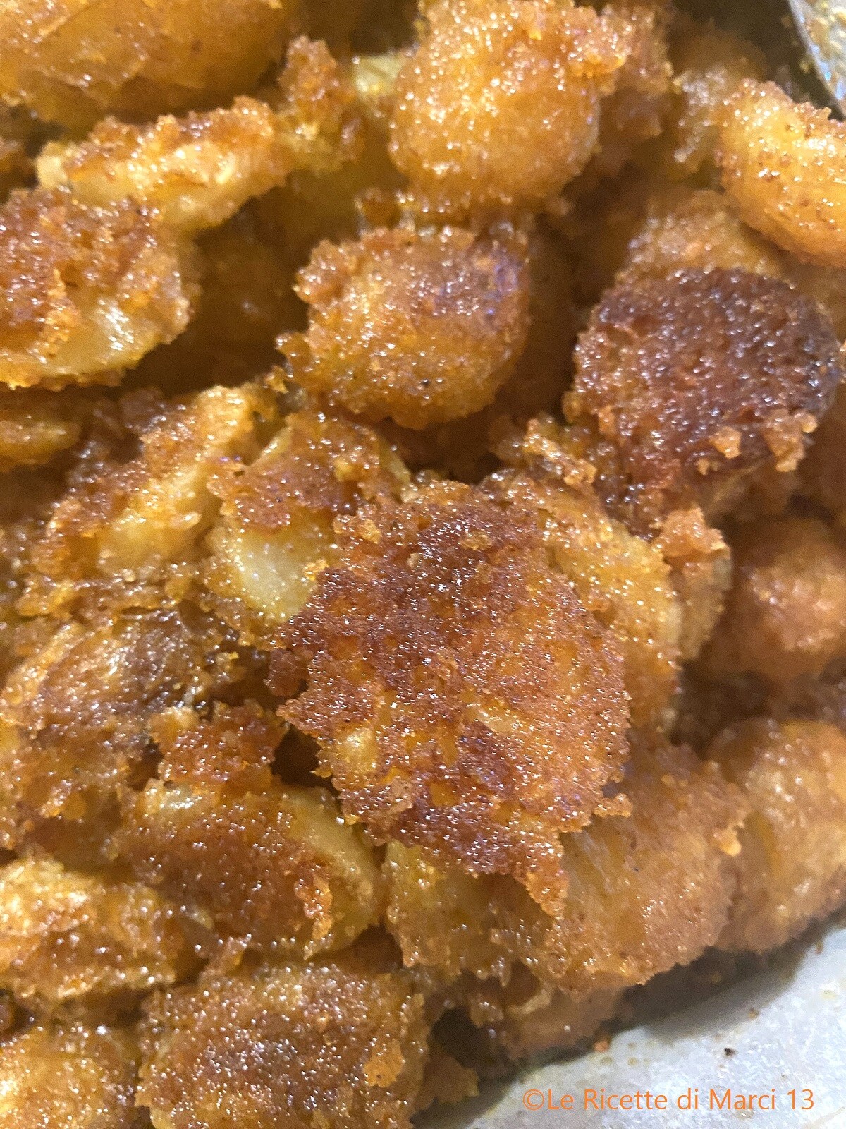 Crispy New Potatoes in the Oven, with Garlic and Paprika. Easy and Quick Recipe