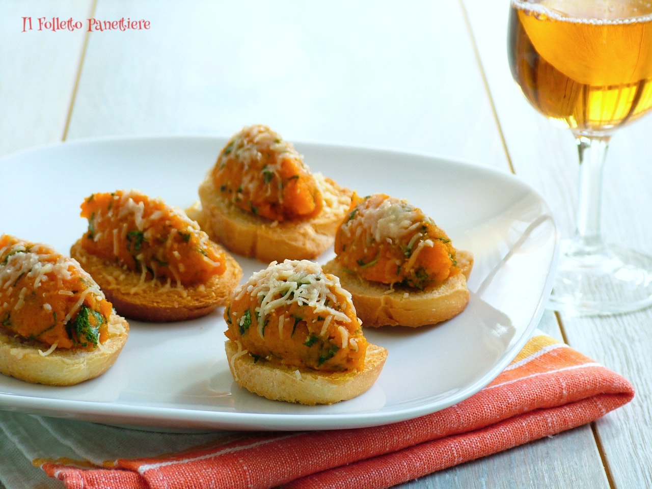 Crostini with Carrot Mousse – Simple and Tasty Appetizer