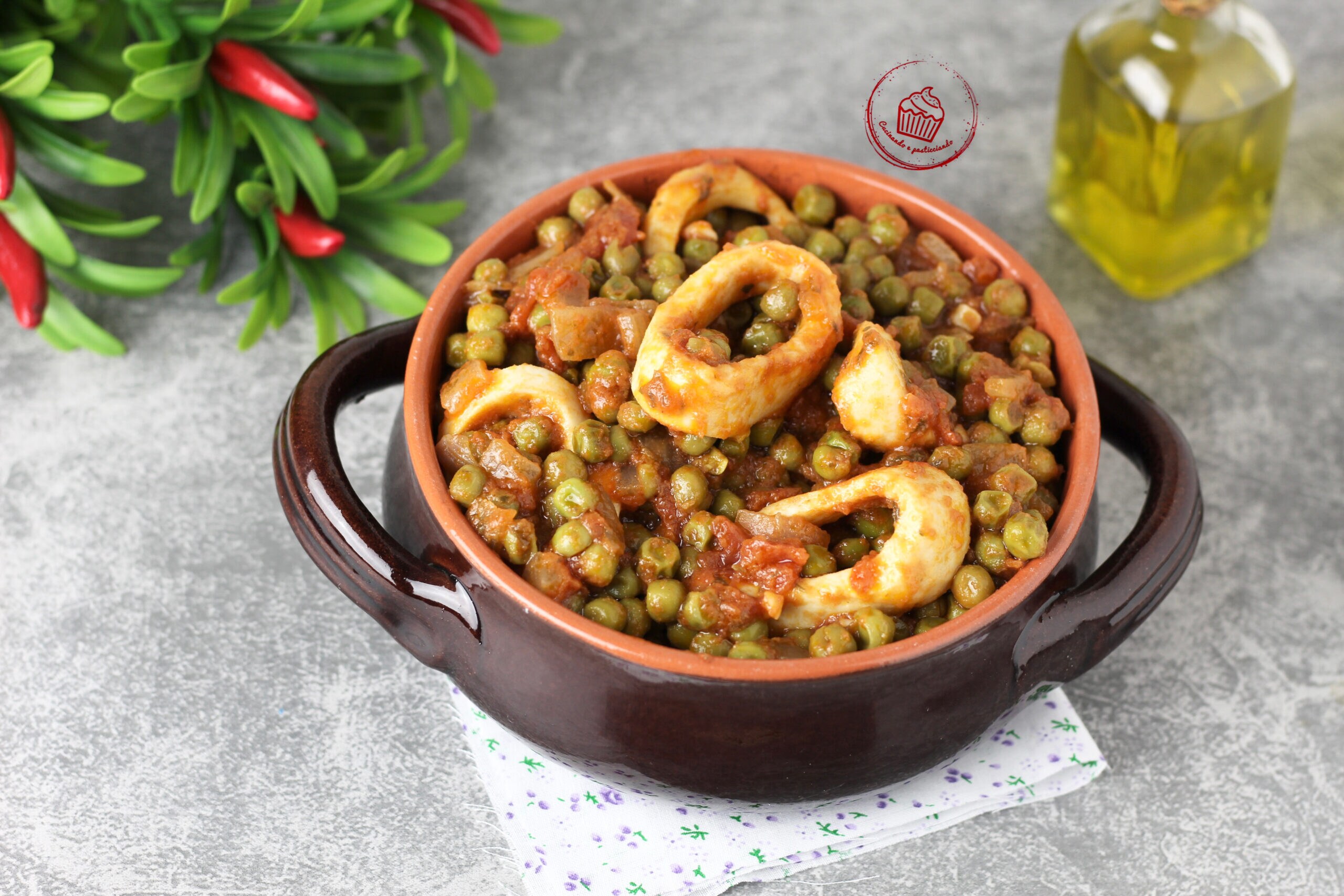 Squids with Tomato and Peas