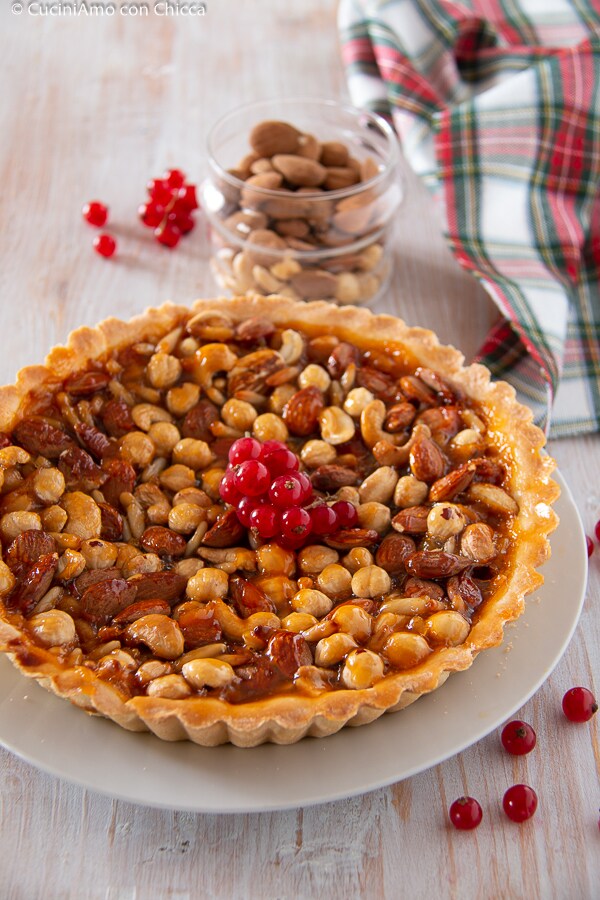DELICIOUS AND TASTY TART WITH DRIED FRUITS